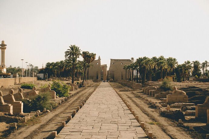 luxor-the-land-of-the-palaces-egypt-solo-main-image-900